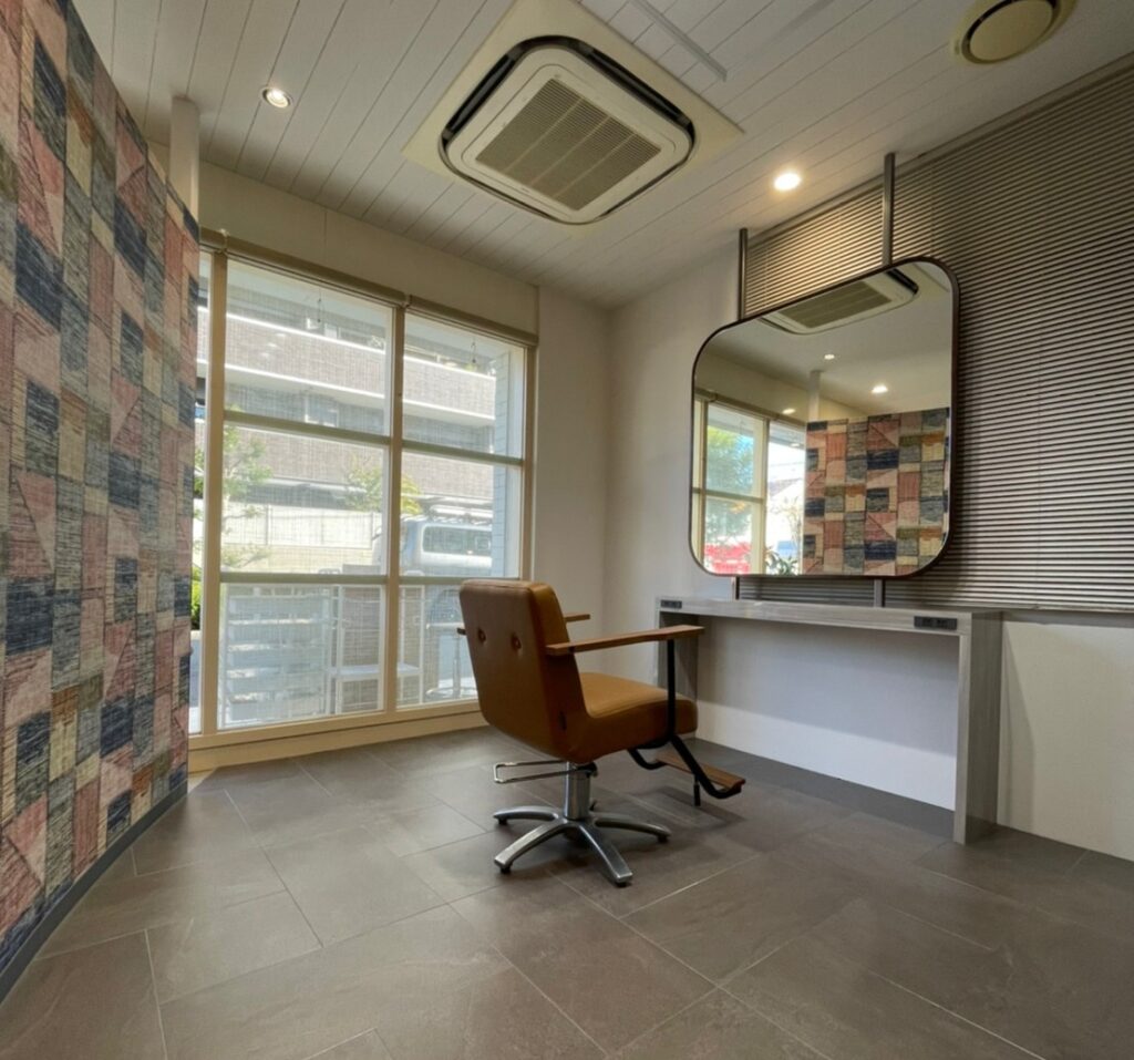 店舗改装 / 美容院TAPUTO 堺市